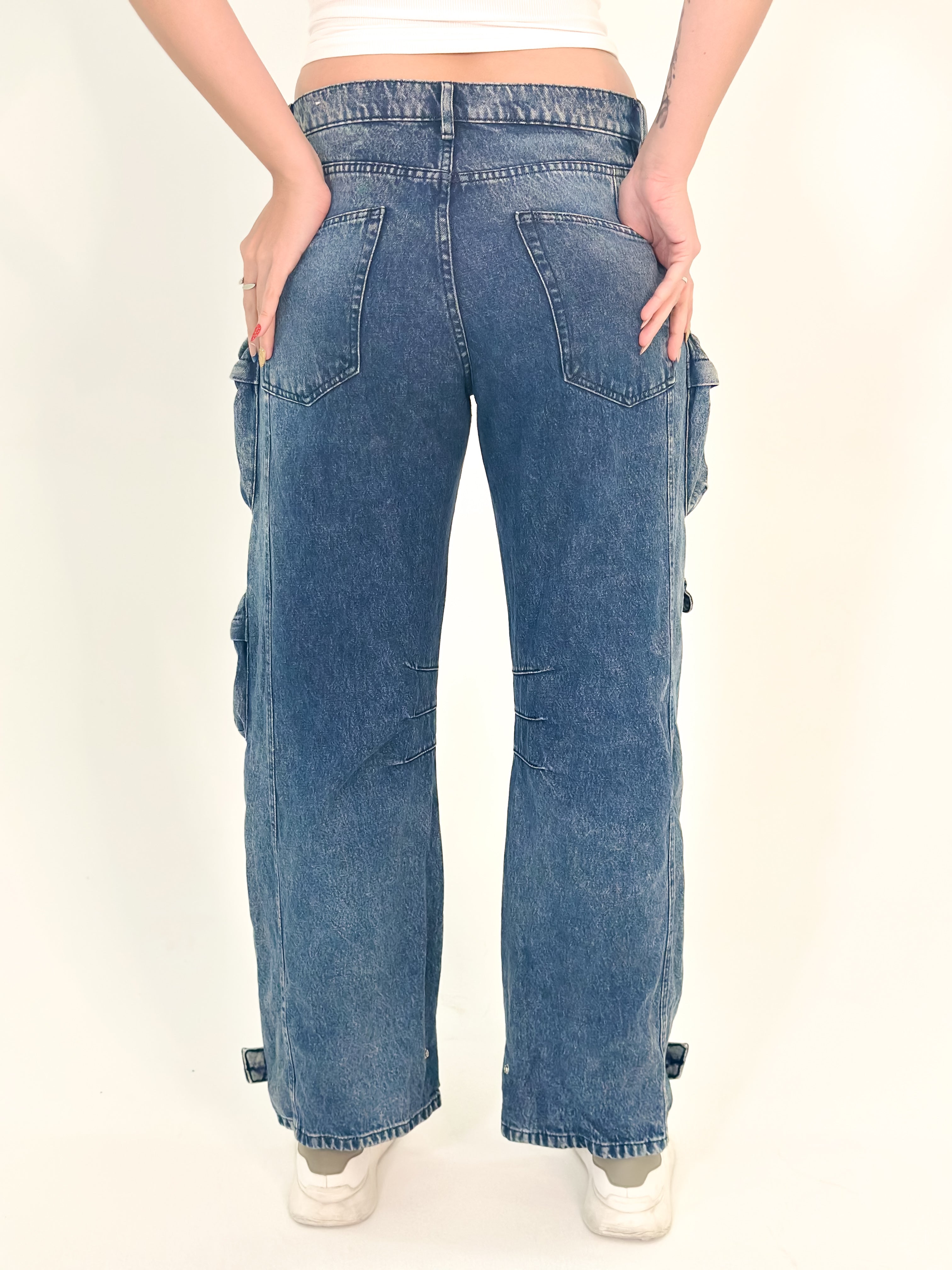 by andressa carvalho

pantaloni

pantaloni comodi

pantaloni di qualità

pantaloni da donna