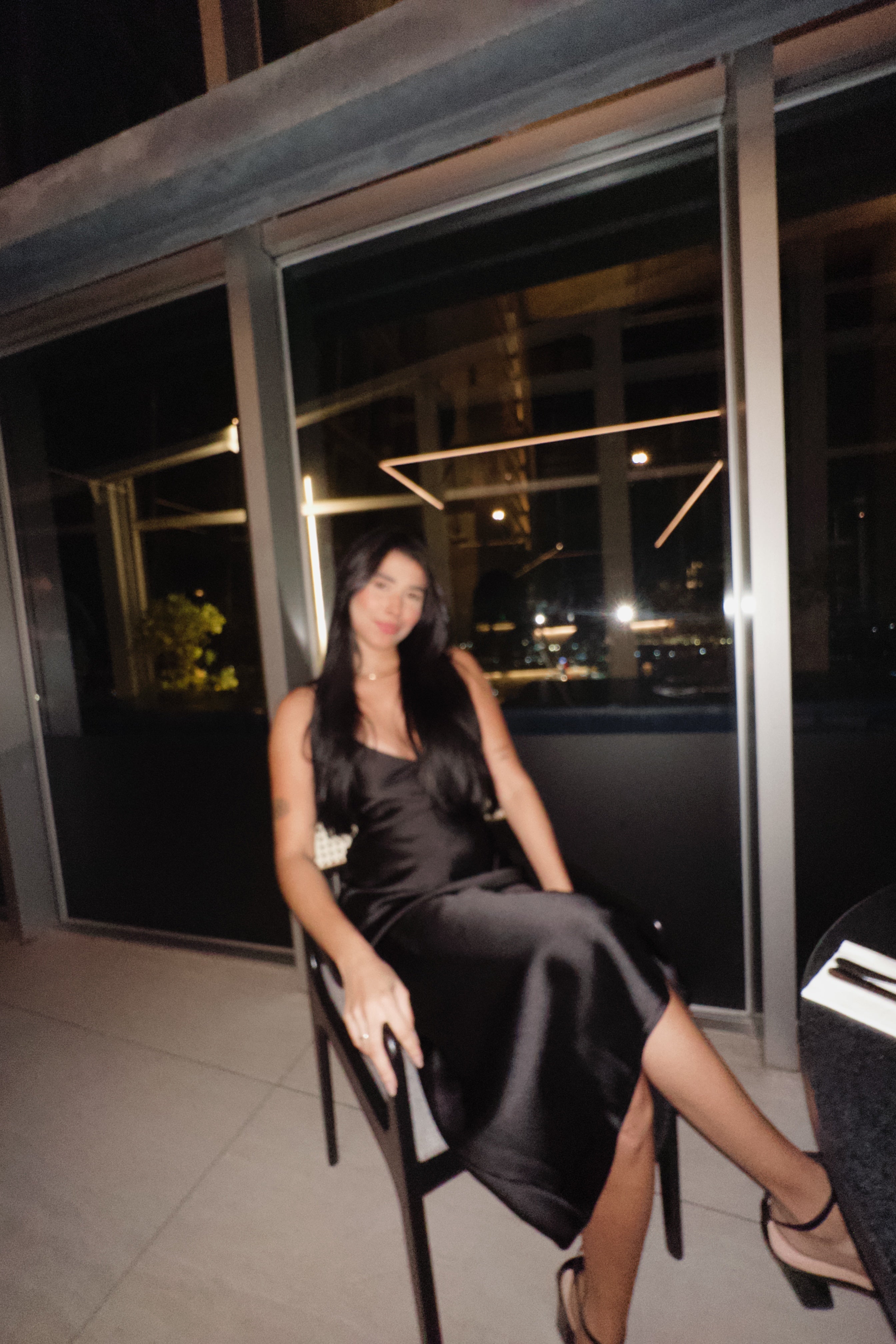 by andressa carvalho

vestito

abito da donna

abito elegante

abito di qualità

