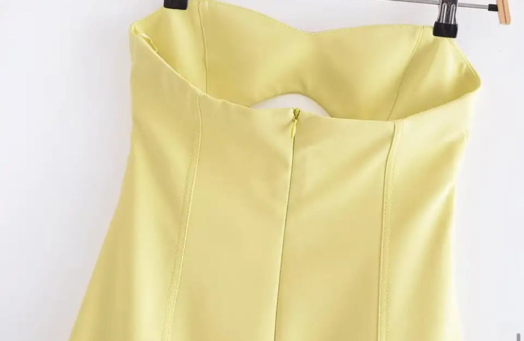 by andressa carvalho

vestito

abito di qualità

abito elegante

abito da donna