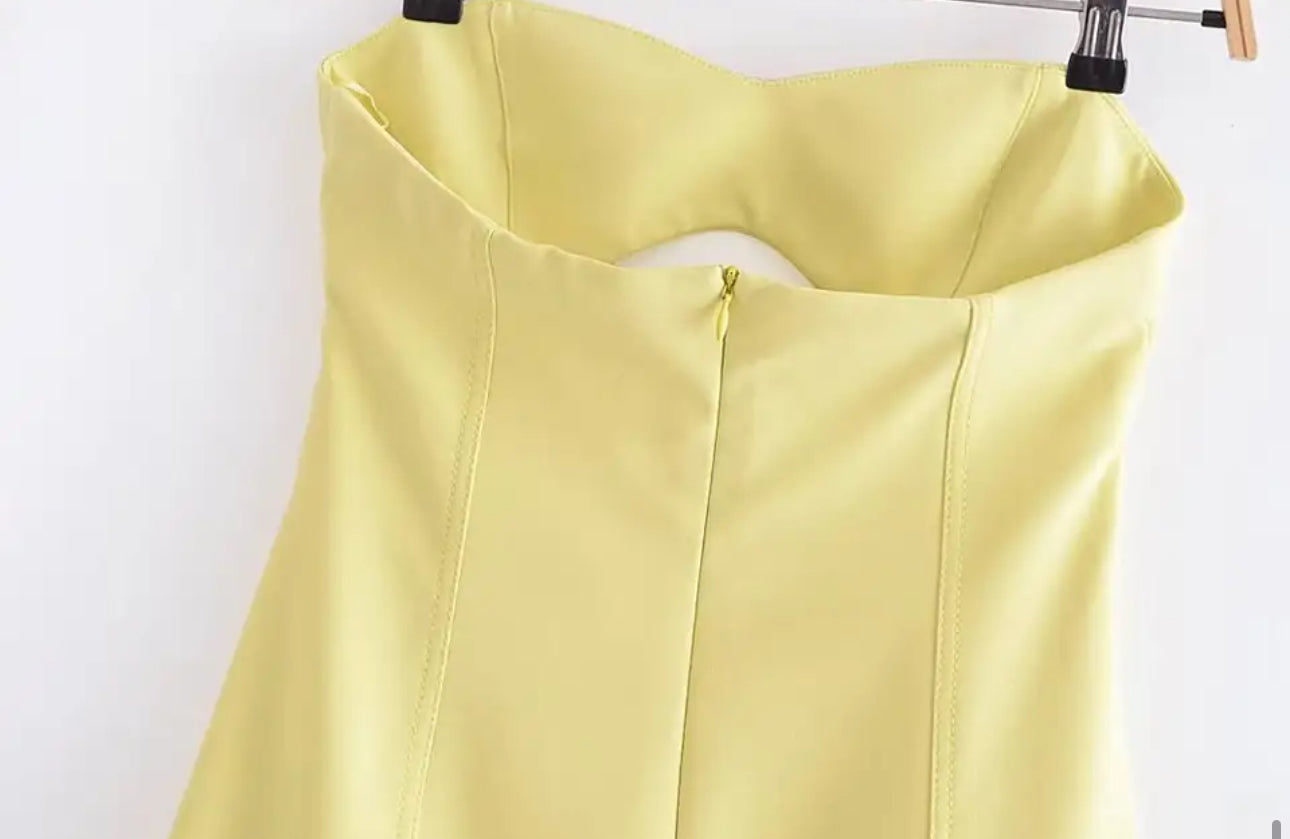 by andressa carvalho

vestito

abito di qualità

abito elegante

abito da donna