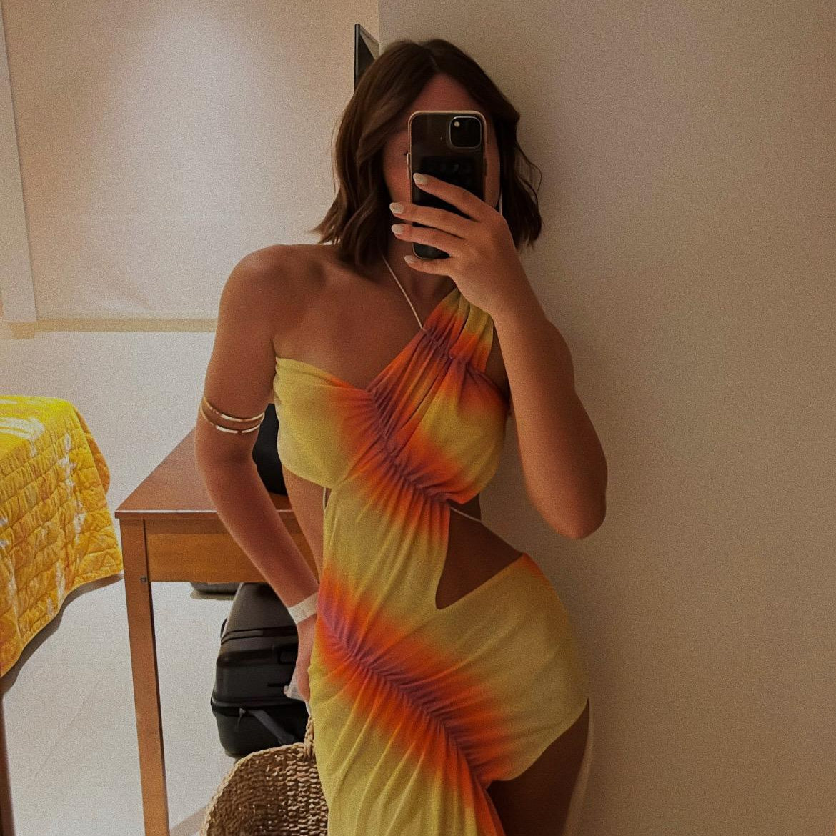 vestirsi comodamente

vestito

abito da donna

abito elegante

by andressa carvalho