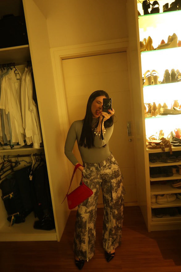 by andressa carvalho

pantaloni

pantaloni comodi

pantaloni da donna

pantaloni di qualità