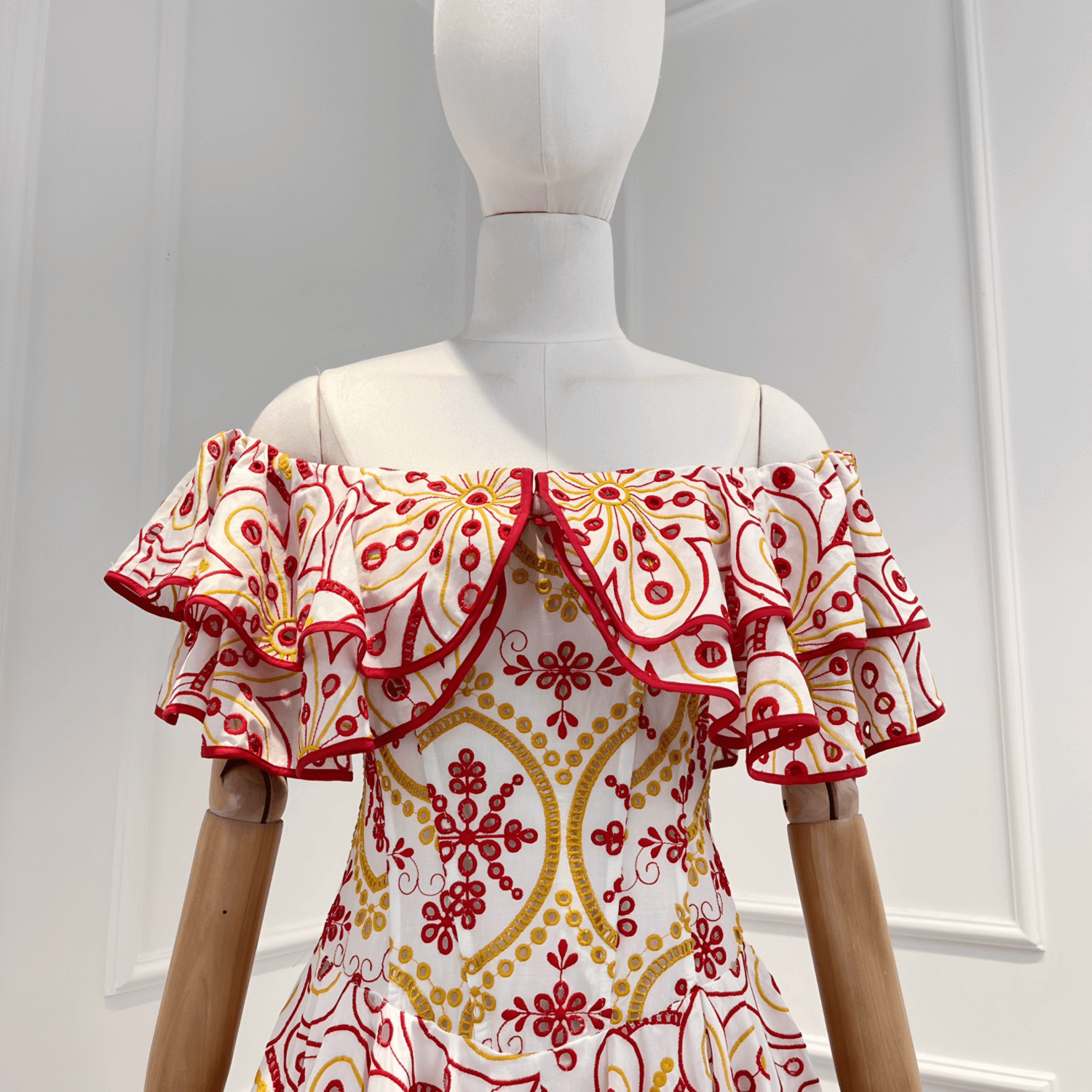 by andressa carvalho

vestito

abito di qualità

abito elegante

abito da donna