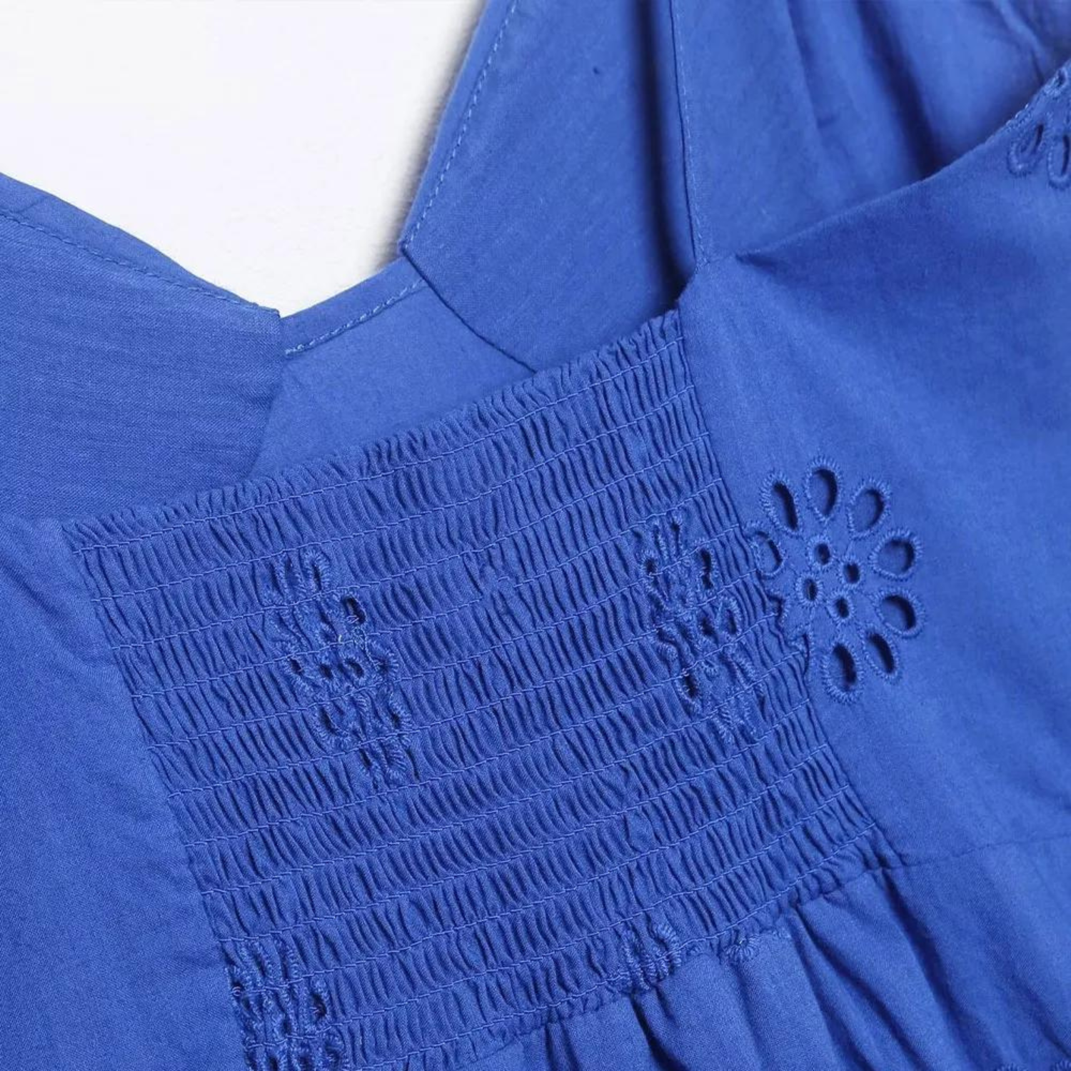 by andressa carvalho

vestito

abito di qualità

abito elegante

abito da donna

