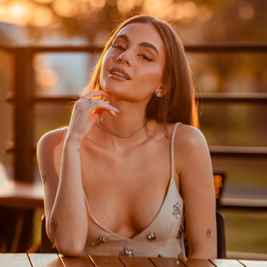 by andressa carvalho

vestito

abito di qualità

abito elegante

abito da donna