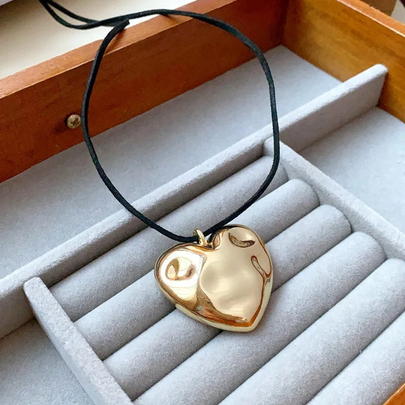 by andressa carvalho

Collana

Collana comoda

Collana elegante

Collana leggera