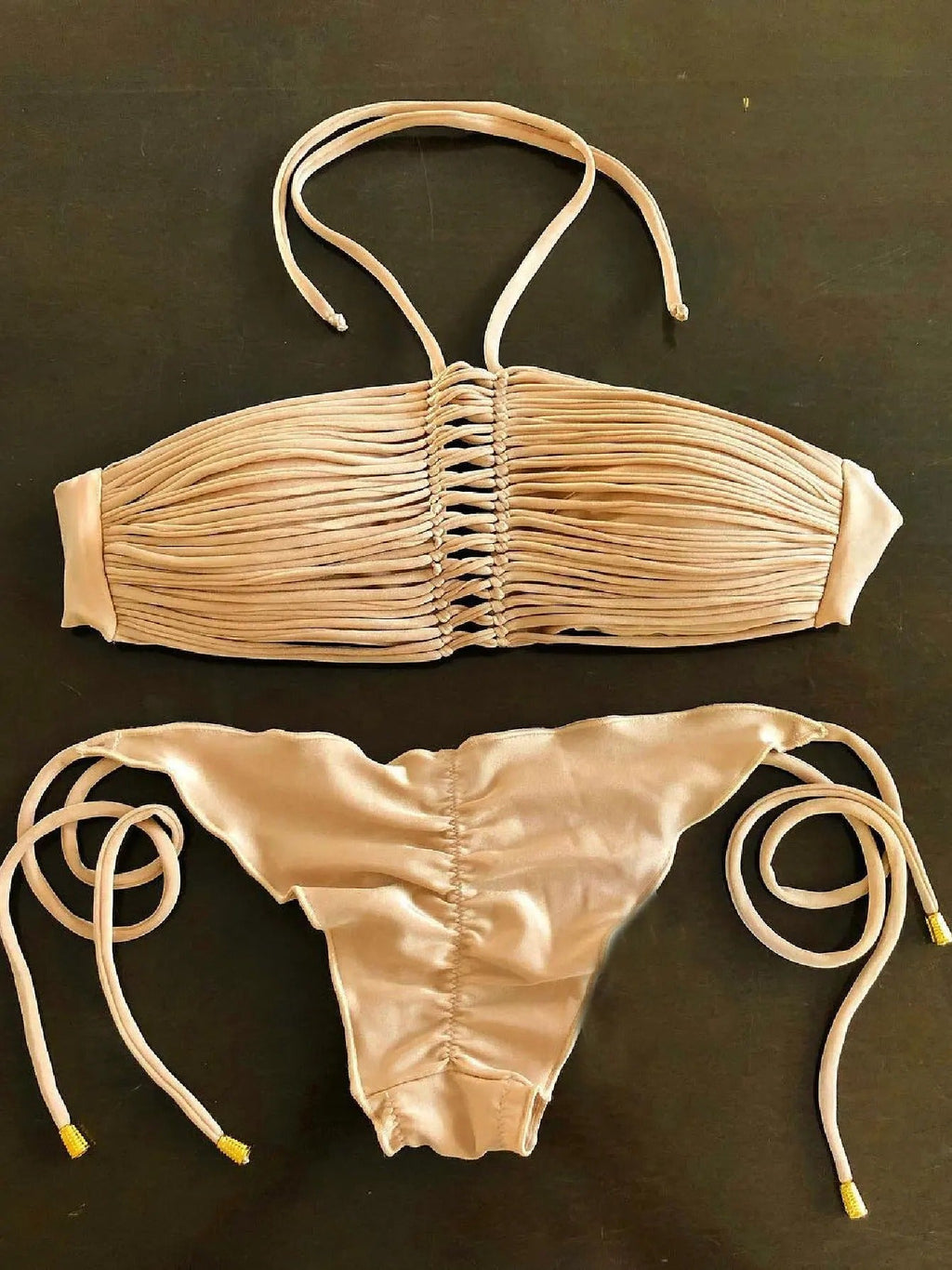 by andressa carvalho

Biquíni Elsa

Biquíni de Qualidade

Biquíni