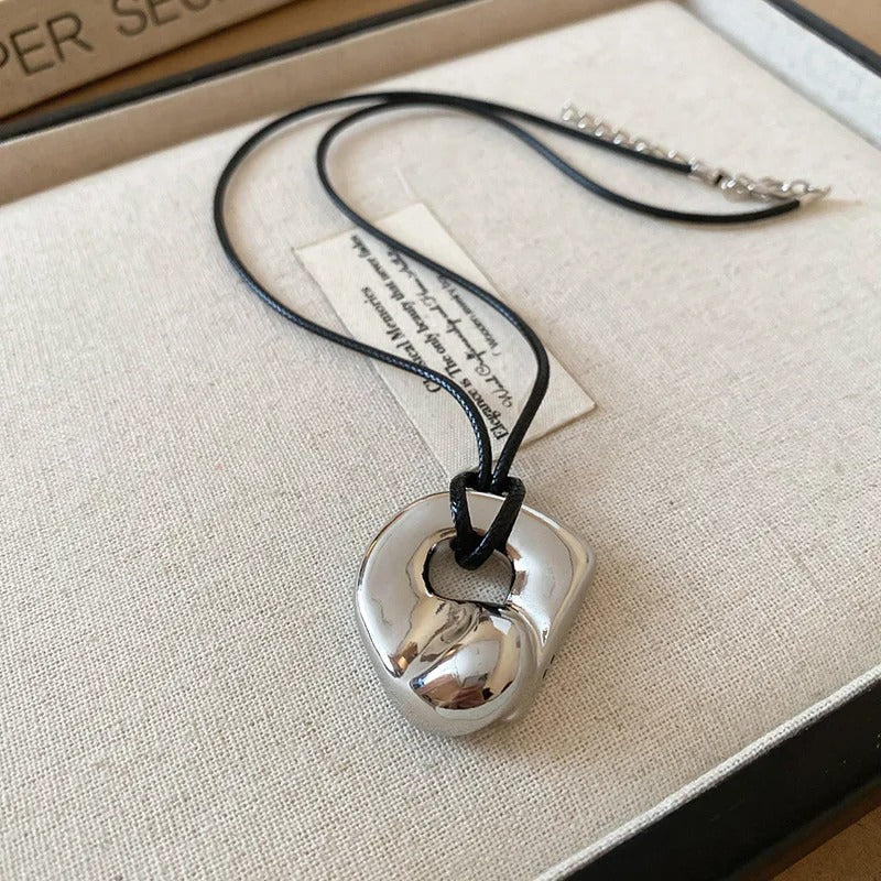 by andressa carvalho

Collana

Collana comoda

Collana elegante

Collana leggera