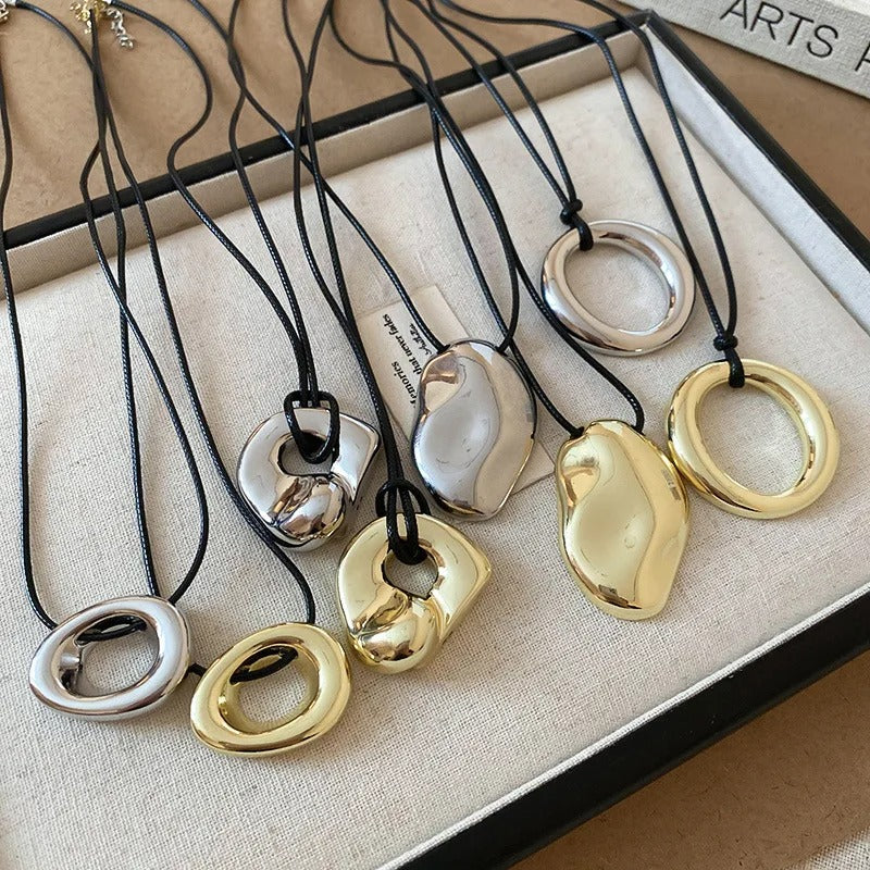 by andressa carvalho

Collana

Collana comoda

Collana elegante

Collana leggera