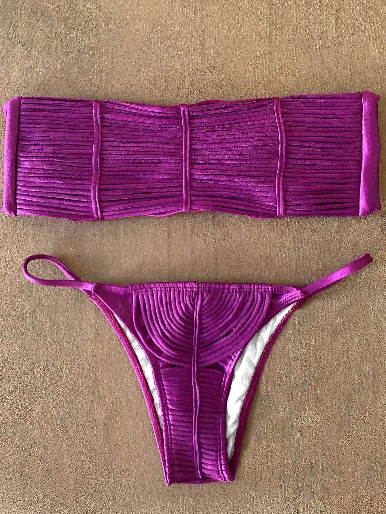 by andressa carvalho

Biquíni Elsa

Biquíni de Qualidade

Biquíni