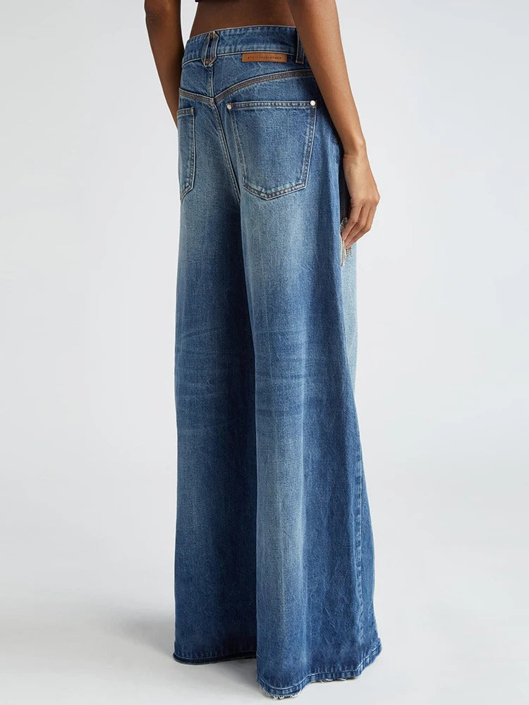 Calça Jeans Feminina

Calça Jeans

Calça Jeans de qualidade

by andressa carvalho