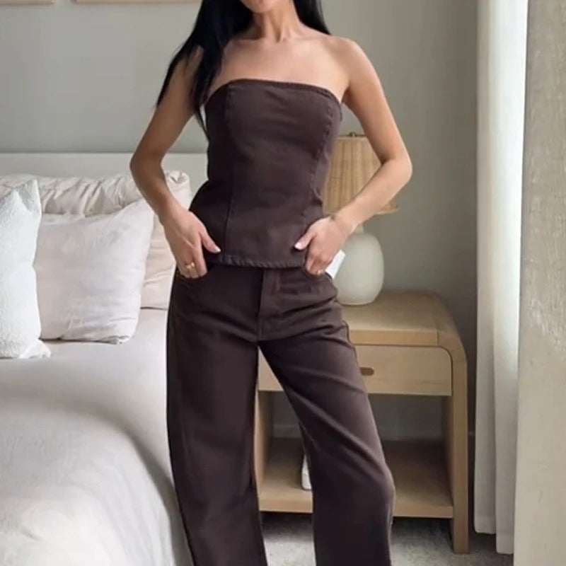 
impostato

impostato comodo

impostato da donna

impostare l'eleganza

by andressa carvalho