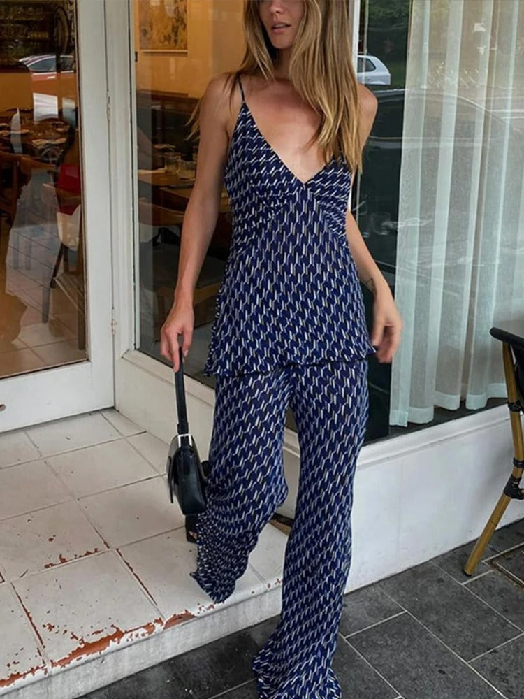 by andressa carvalho

impostato

impostato comodo

impostato da donna

impostare l'eleganza