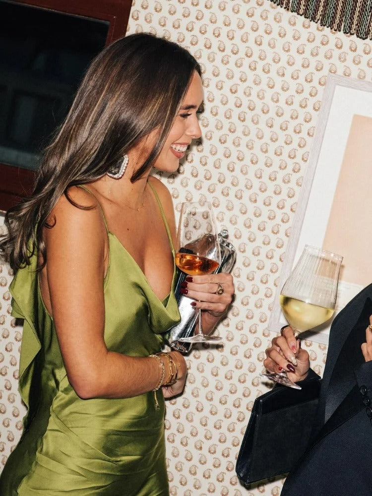 abito elegante

abito da donna

vestito

vestirsi comodamente

by andressa carvalho