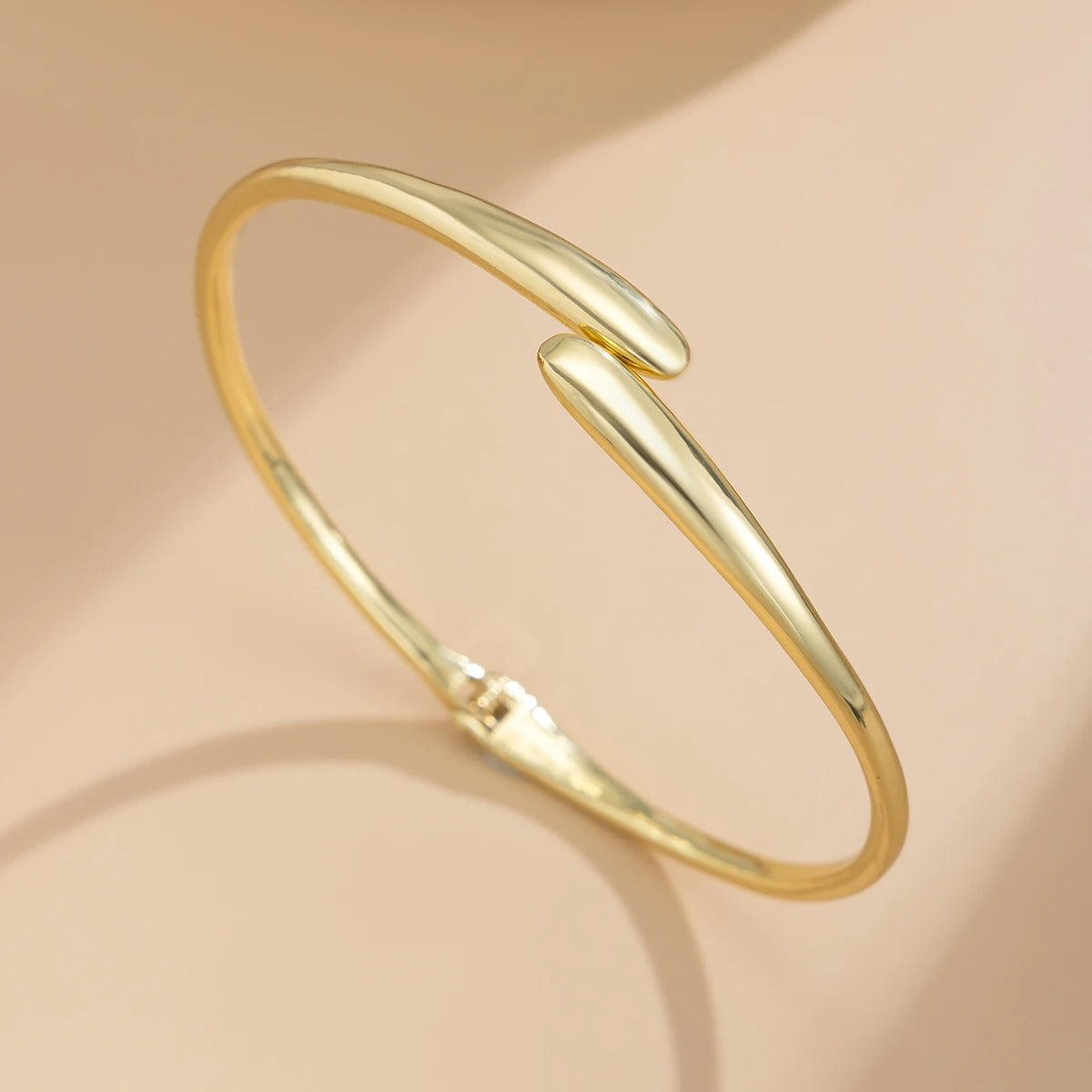 by andressa carvalho

Collana

Collana comoda

Collana elegante

Collana leggera