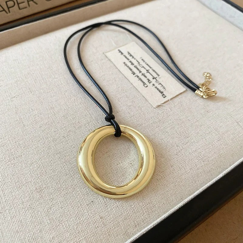 by andressa carvalho

Collana

Collana comoda

Collana elegante

Collana leggera